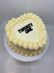 Load image into Gallery viewer, Heart Cake
