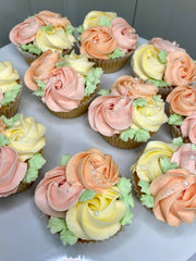 Load image into Gallery viewer, Floral Cupcakes

