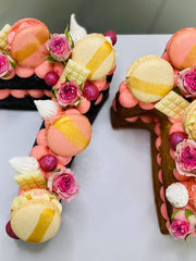 Load image into Gallery viewer, Number and Letter Cakes
